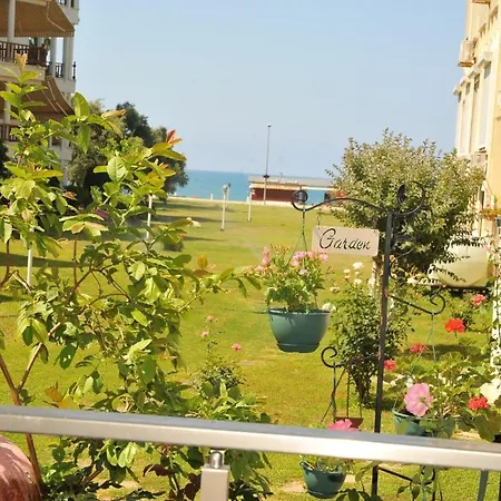 Panorama Apart Deniz Manzarali Daire Side